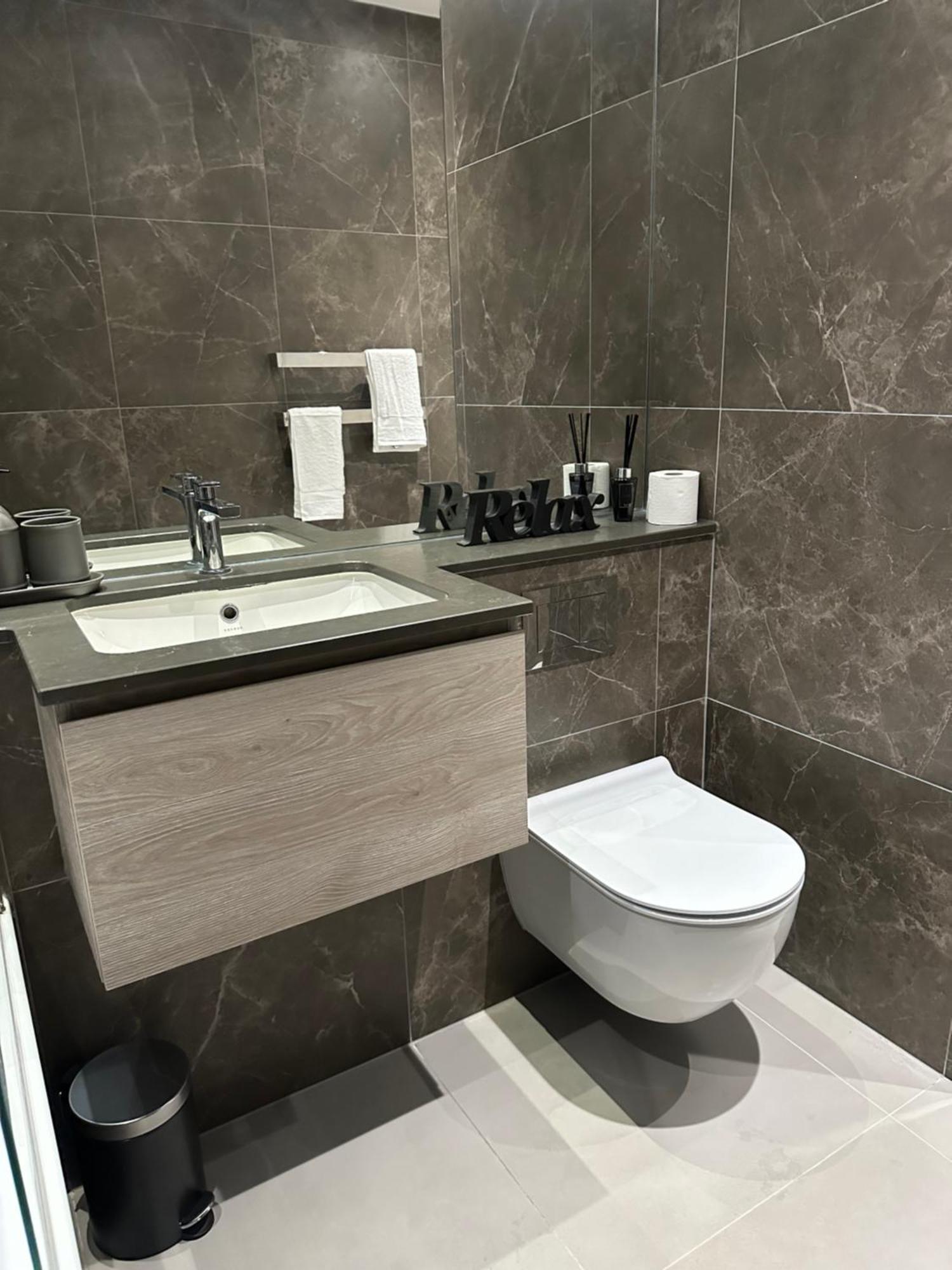 Richardson Deluxe Apartments لندن المظهر الخارجي الصورة