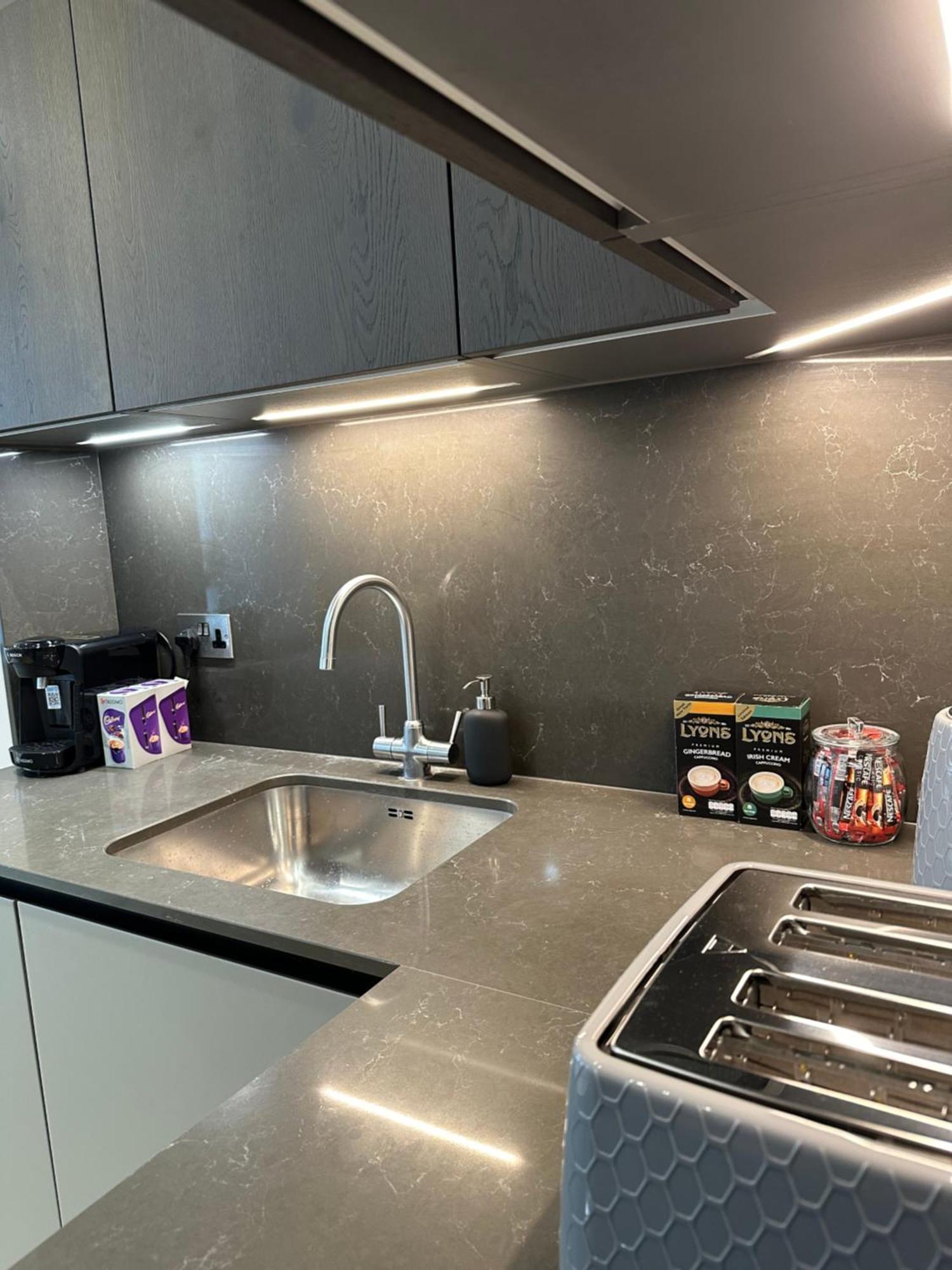 Richardson Deluxe Apartments لندن المظهر الخارجي الصورة